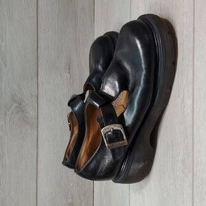 Vintage Dr.Martens MIE Women Y2K Chunky Tractor T strapPlatform shoes US7